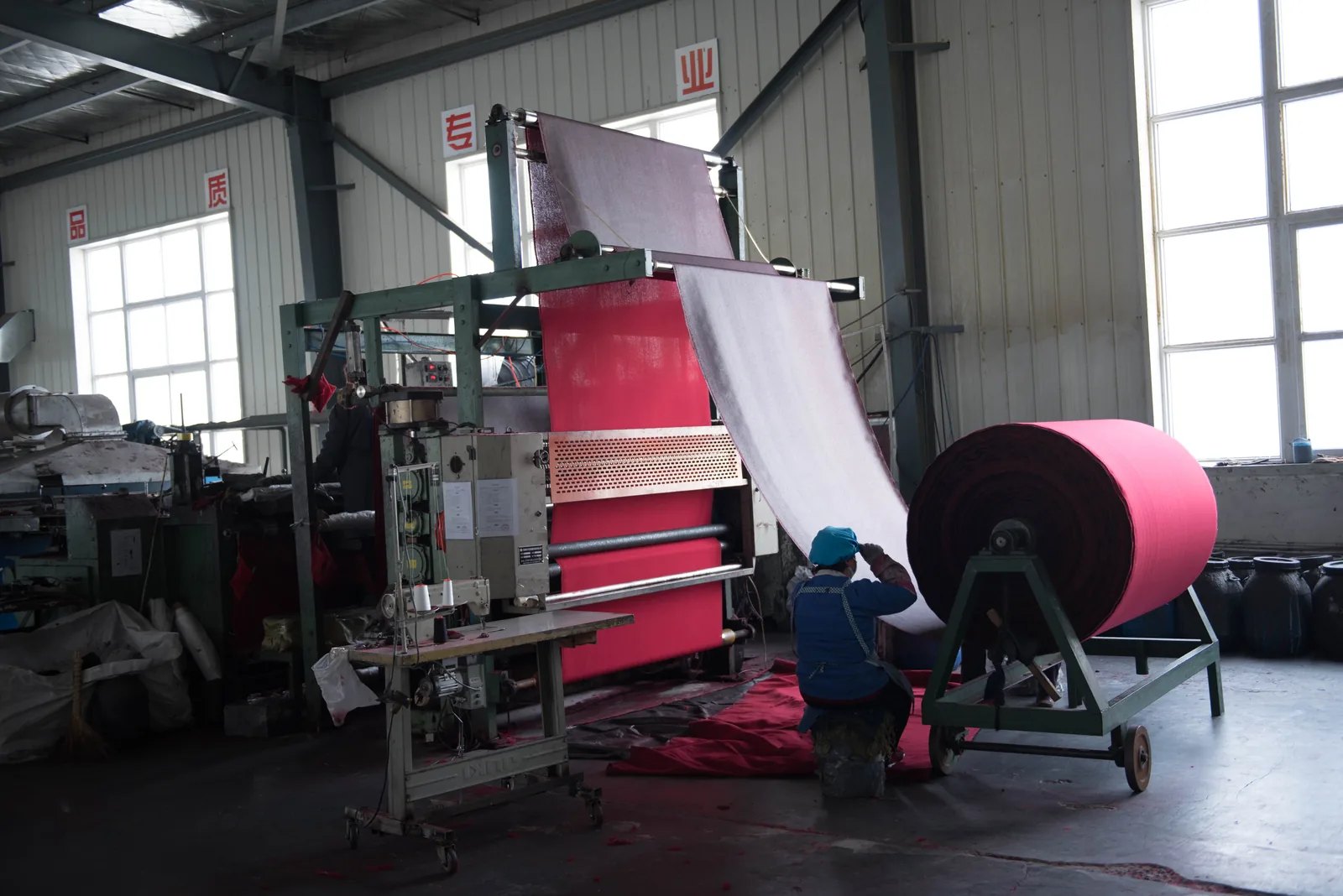 Flame-retardant fabric production line