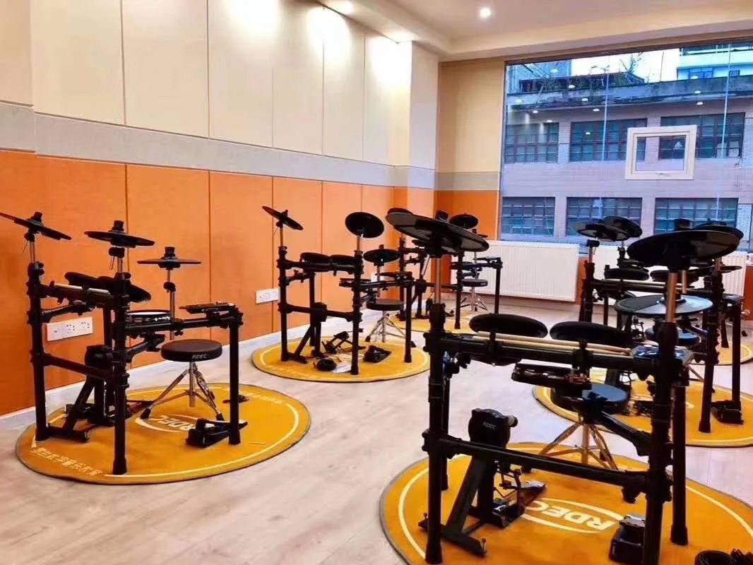Acoustic panels in a school music classroom